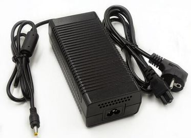van de de Machtsadapter van 12V 5a AC gelijkstroom Niveau 5 voor Kabeltelevisie/Notitieboekje 100 de Input van ~ 240v