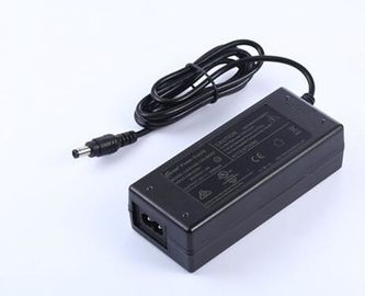 AC gelijkstroom de Convertorniveau 6 van de Machtsadapter met de input van 100Vac 240Vac, leidde lader