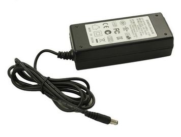 AC gelijkstroom de Adapter Chager van de Desktopmacht 48 Volt voor Veiligheidssysteem, Brede Voltageinput