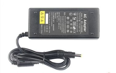 Ac Gelijkstroom 12v Machtsadapter, 12 Volt 5 Ampèrevoeding voor Veiligheidssysteem
