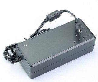 Lichtgewichtadapter 12 Volt 5amp van de Desktopmacht voor Webcam/Geleide Lichte Strookvoeding