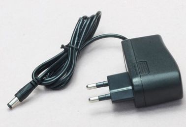 de Batterijlader van Li van 4.2V 12.6V 16.8V Ionen 18650/Lader van de Lood de Zure Batterij met Groen Draailicht